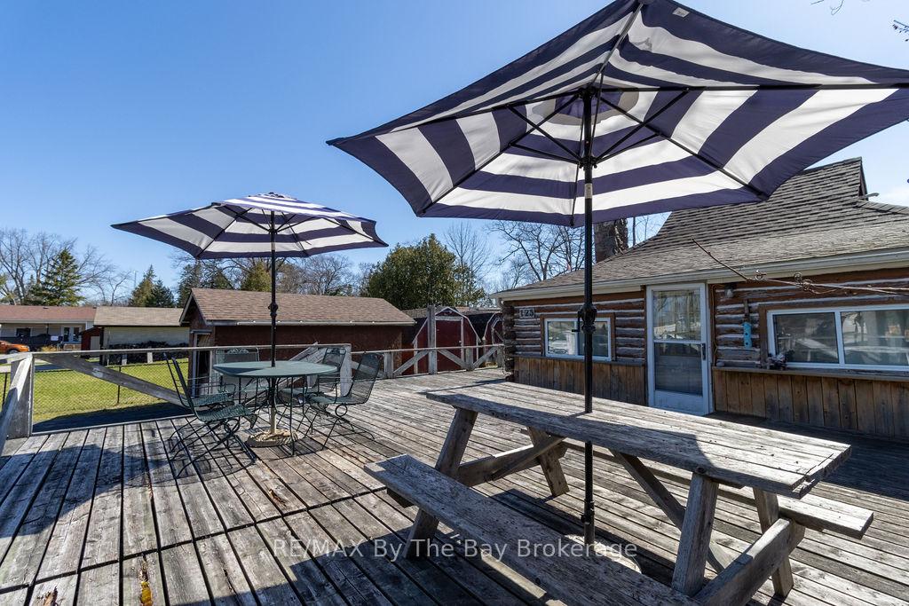 Photo 2 of 125 River Road E, Wasaga Beach — HOMEH