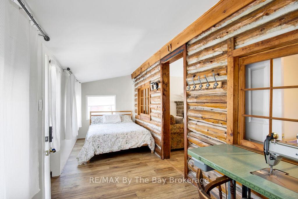 Photo 5 of 125 River Road E, Wasaga Beach — HOMEH