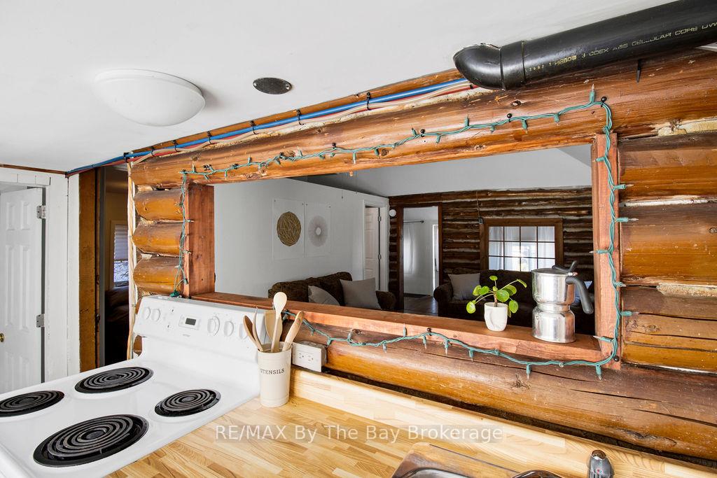 Photo 15 of 125 River Road E, Wasaga Beach — HOMEH