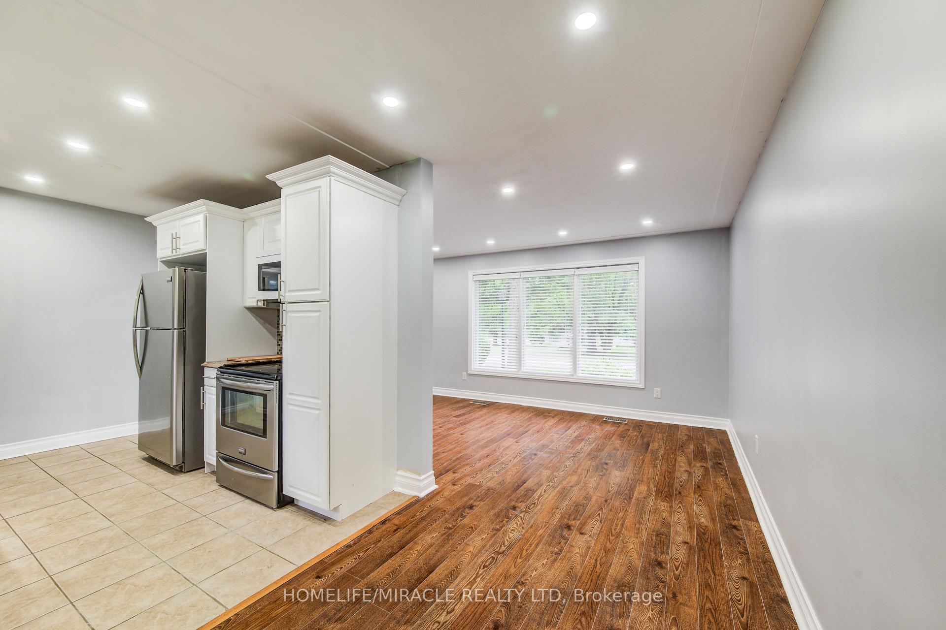 Photo 20 of 262 Northcrest Place, Waterloo — HOMEH