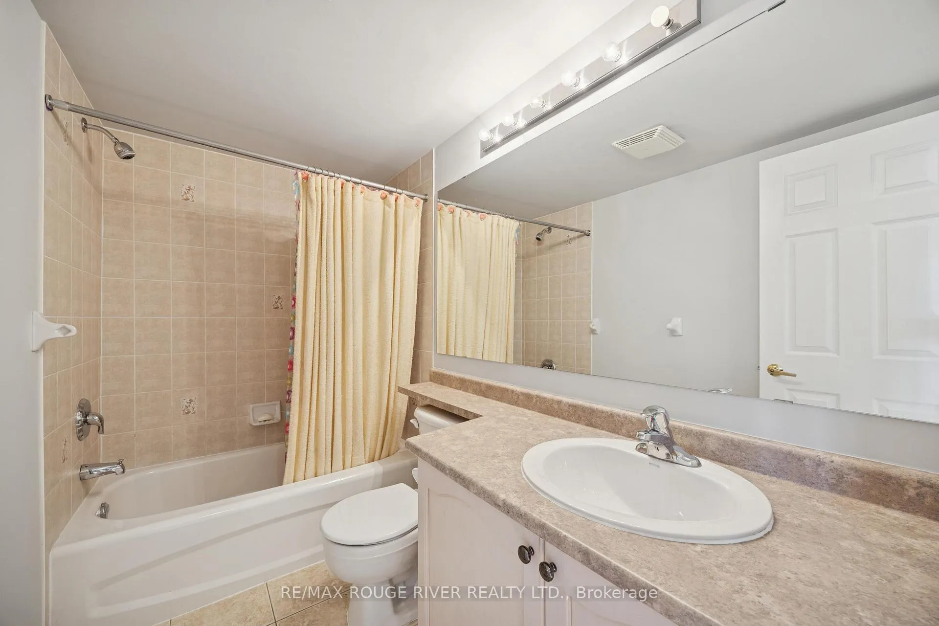 Photo 21 of 131 Kenneth Hobbs Avenue, Whitby, Pringle Creek — HOMEH