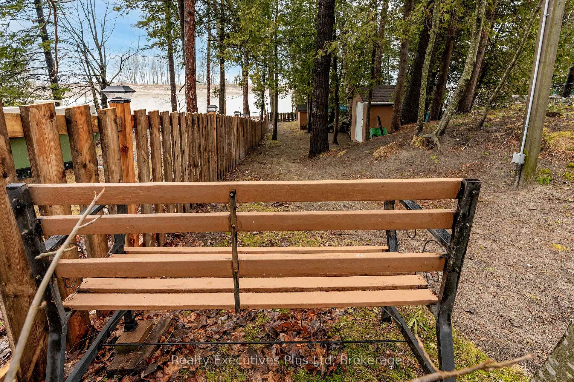 Photo 17 of 300 River Road E, Wasaga Beach — HOMEH