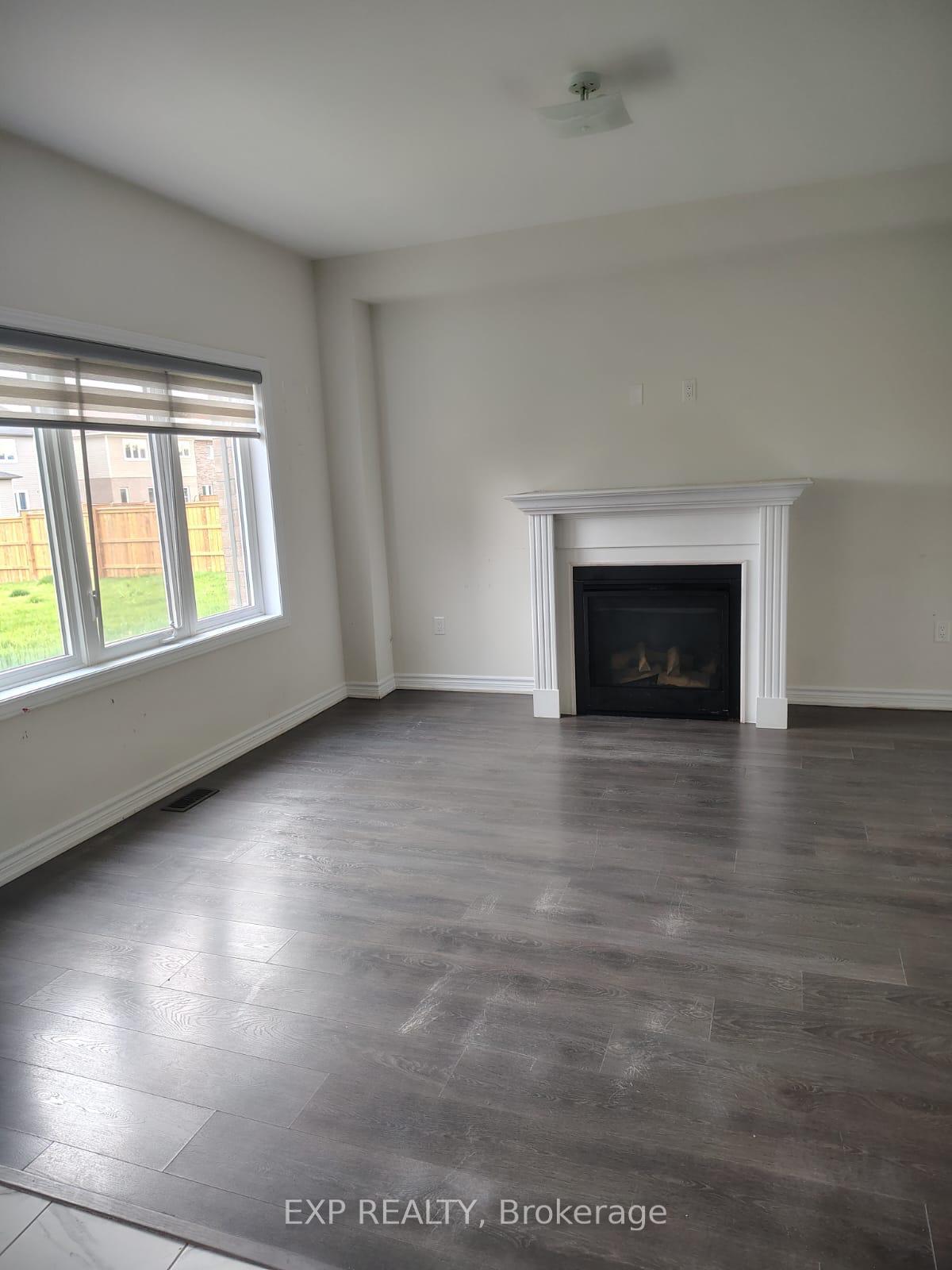 Photo 3 of 317 Forks Road E, Welland, Dain City — HOMEH