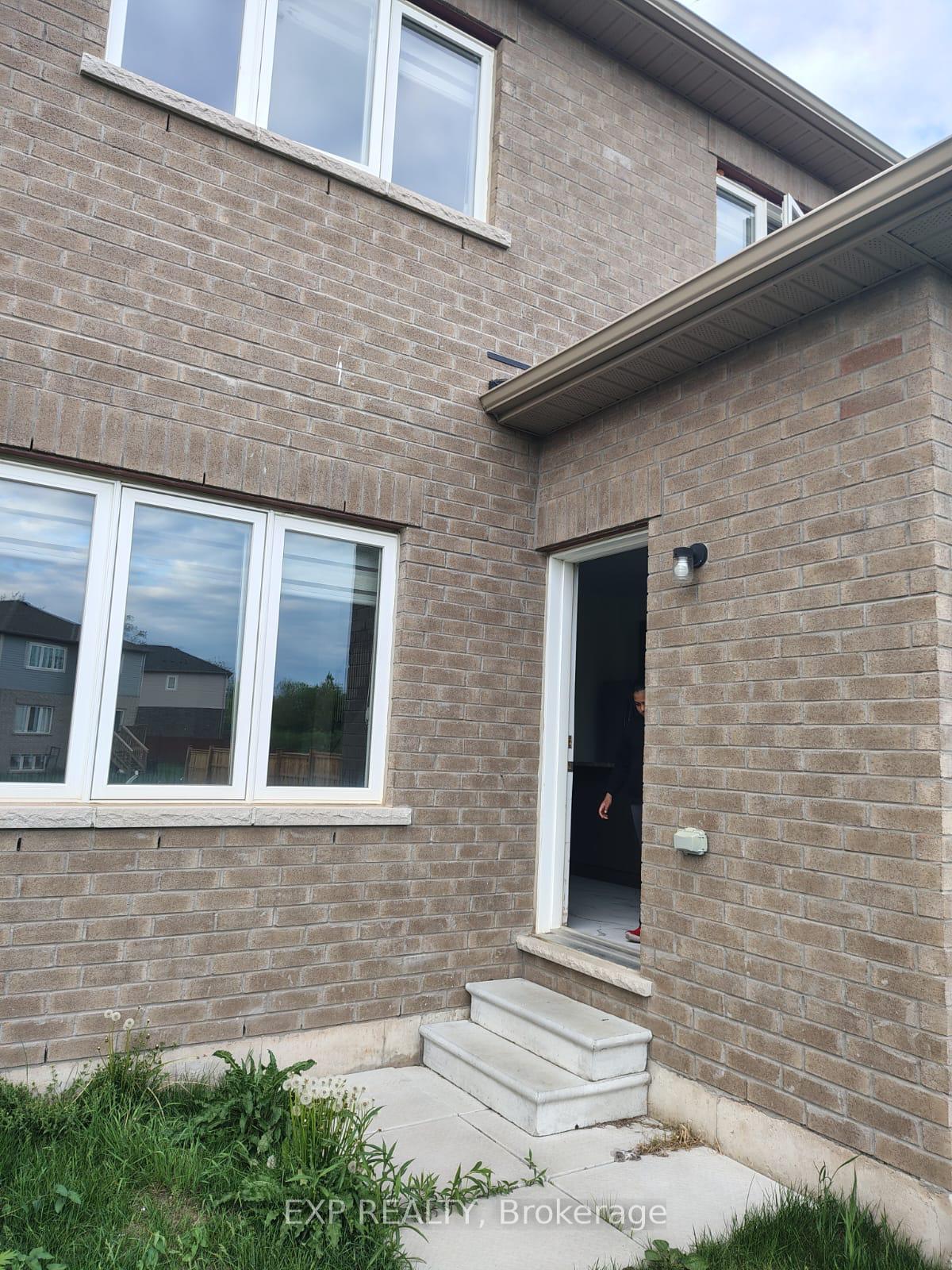 Photo 22 of 317 Forks Road E, Welland, Dain City — HOMEH
