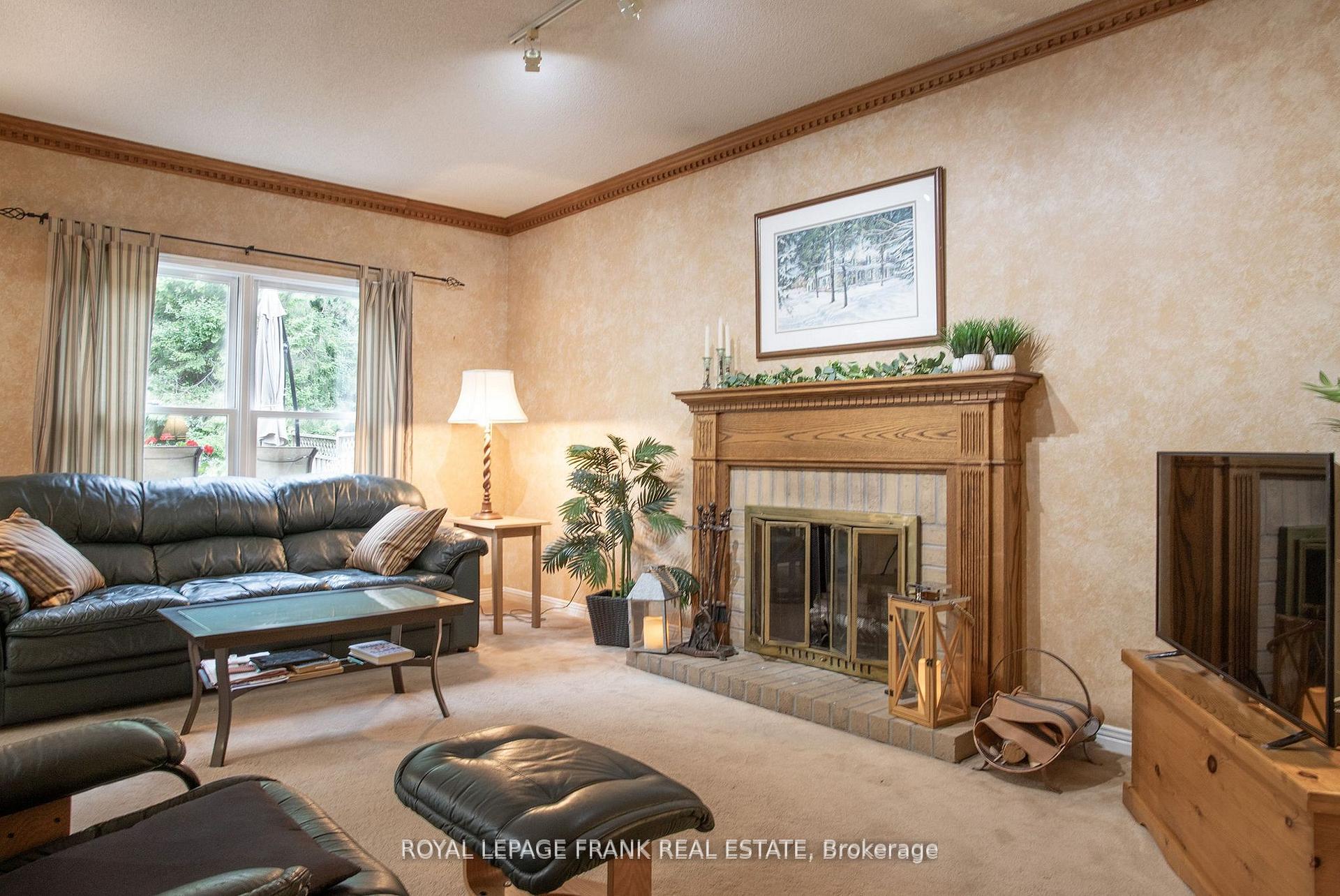 Photo 7 of 61 Allayden Drive, Whitby, Lynde Creek — HOMEH