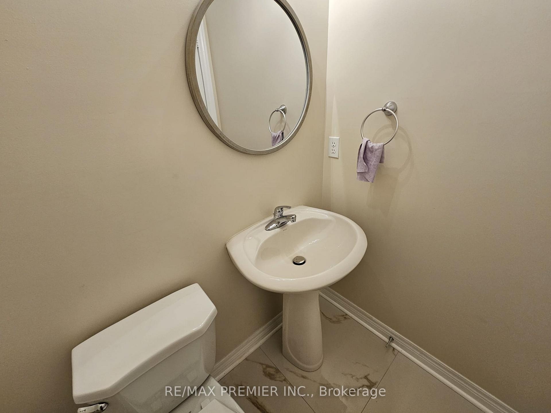 Photo 10 of 116 Andes Crescent, Vaughan, Vellore Village — HOMEH