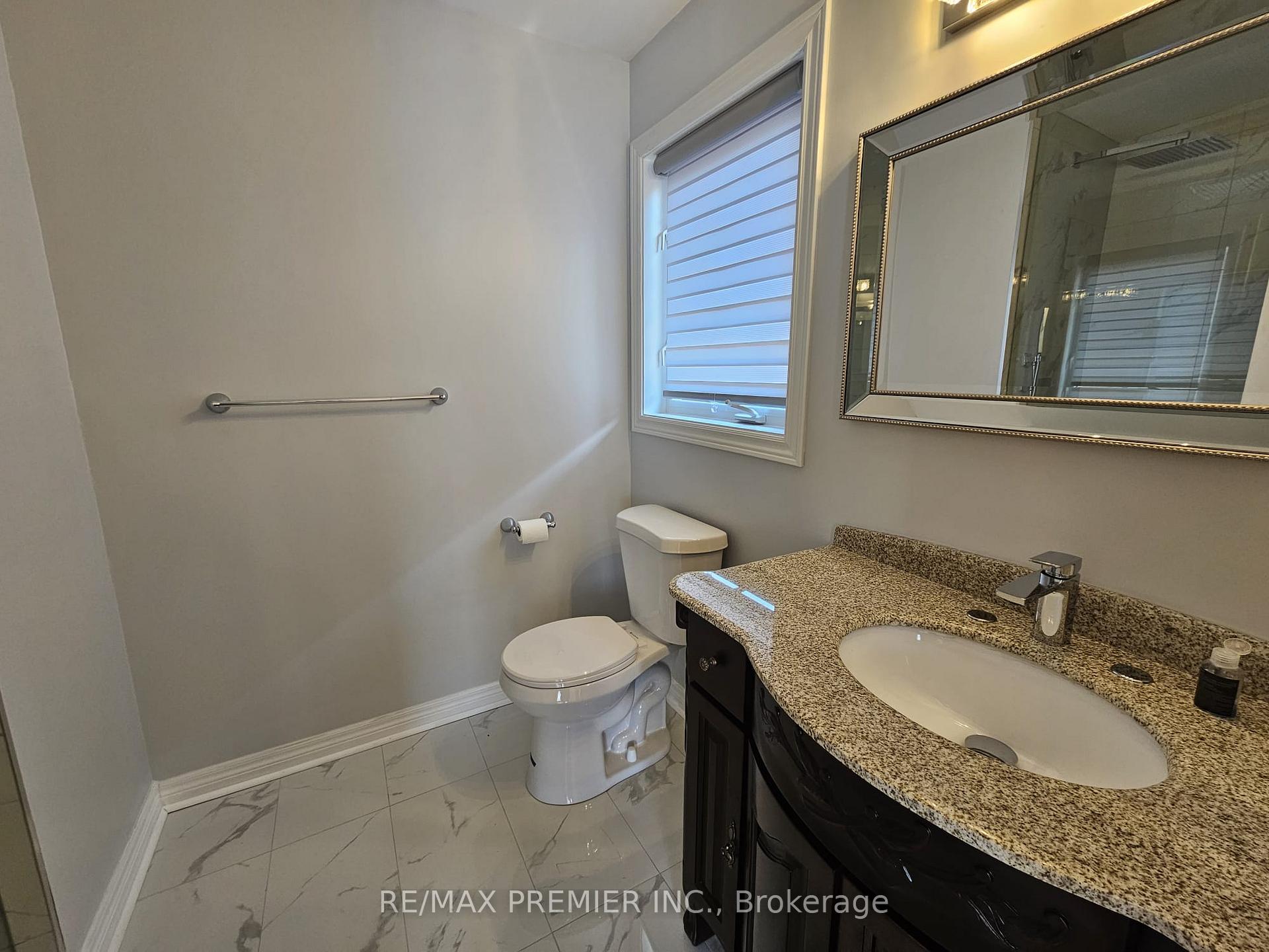 Photo 14 of 116 Andes Crescent, Vaughan, Vellore Village — HOMEH