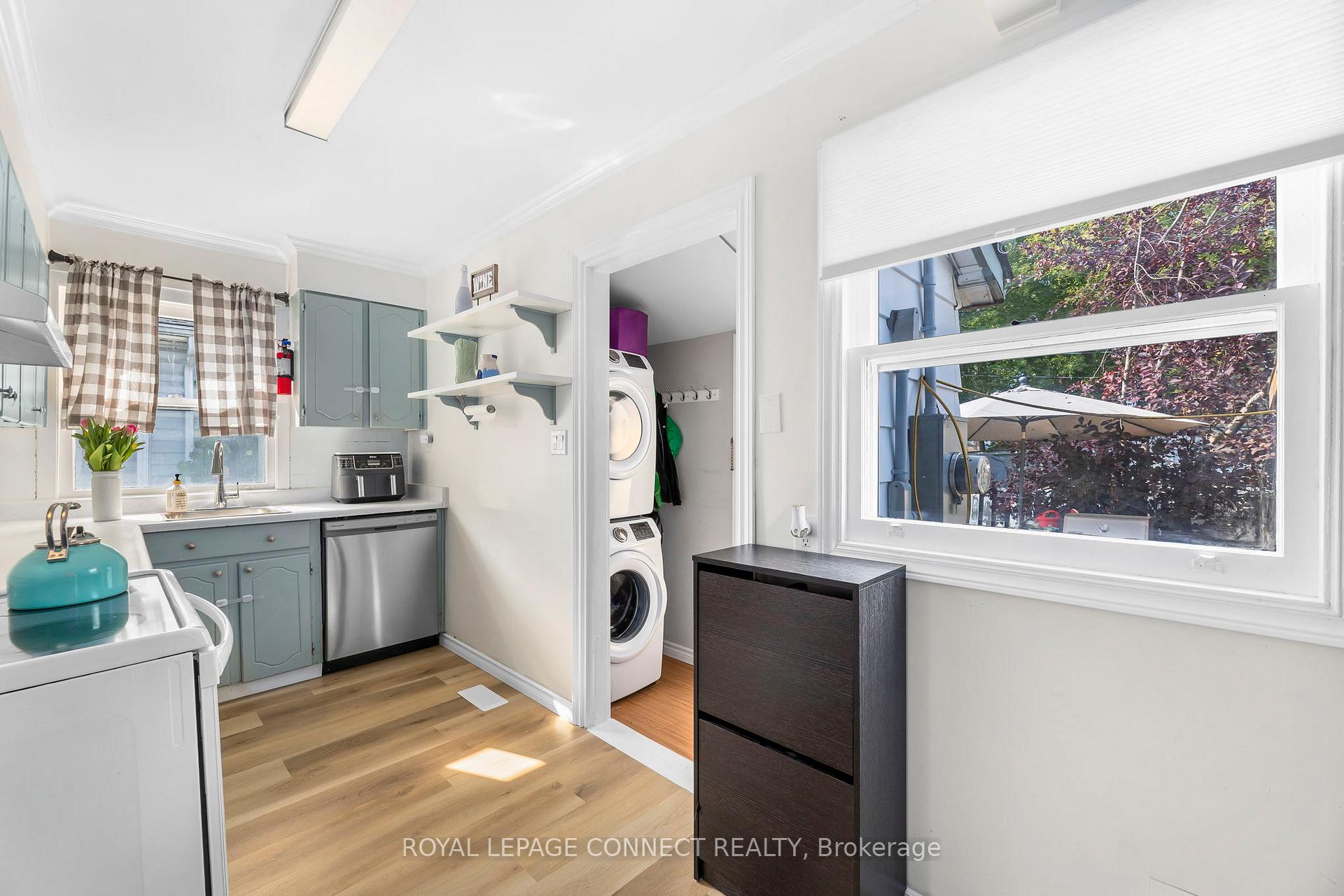 Photo 14 of 36 Tudor Avenue, Ajax, Central — HOMEH