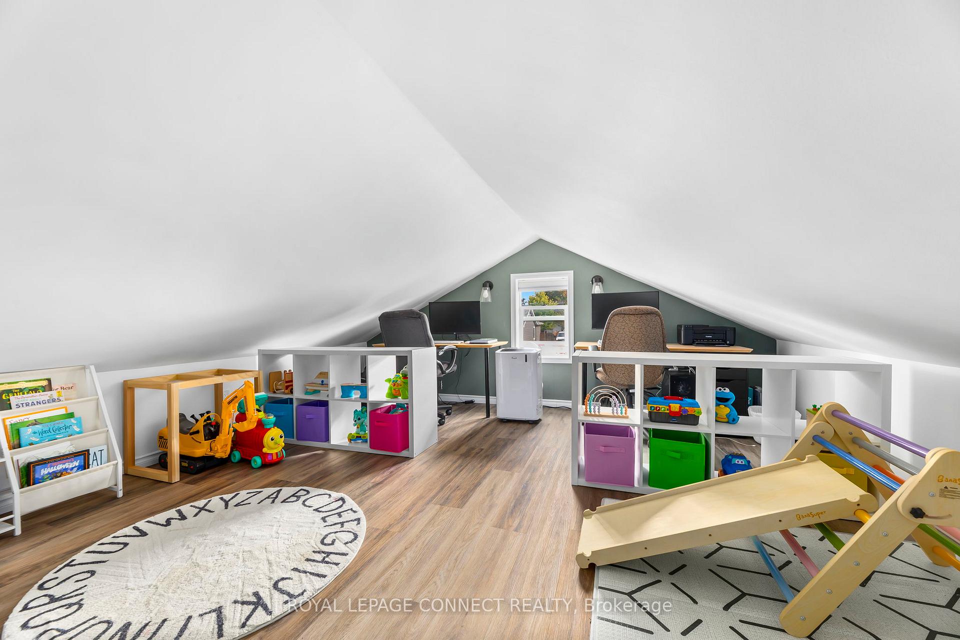 Photo 25 of 36 Tudor Avenue, Ajax, Central — HOMEH