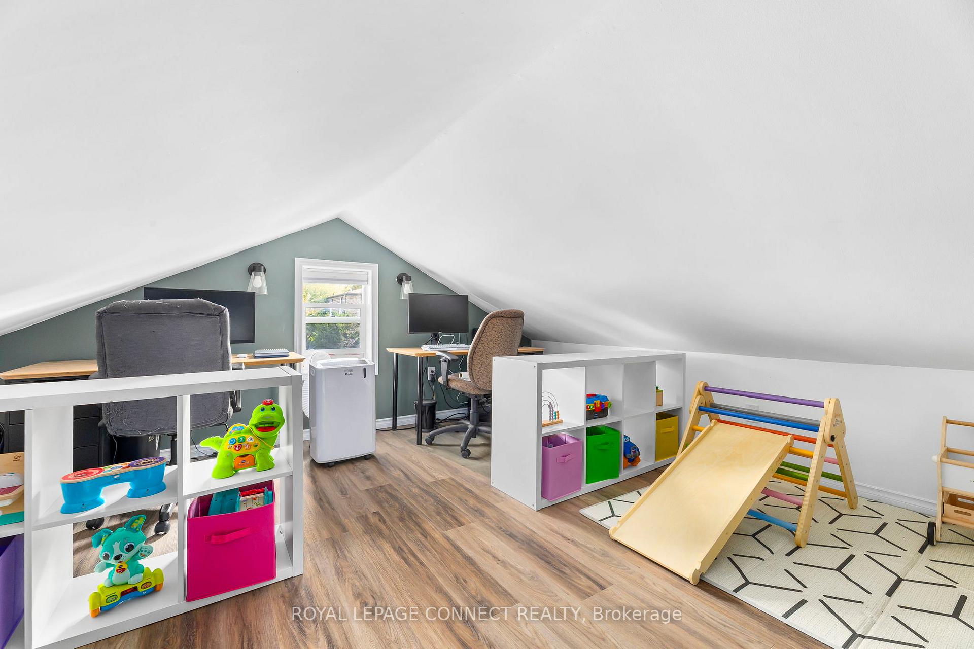Photo 26 of 36 Tudor Avenue, Ajax, Central — HOMEH