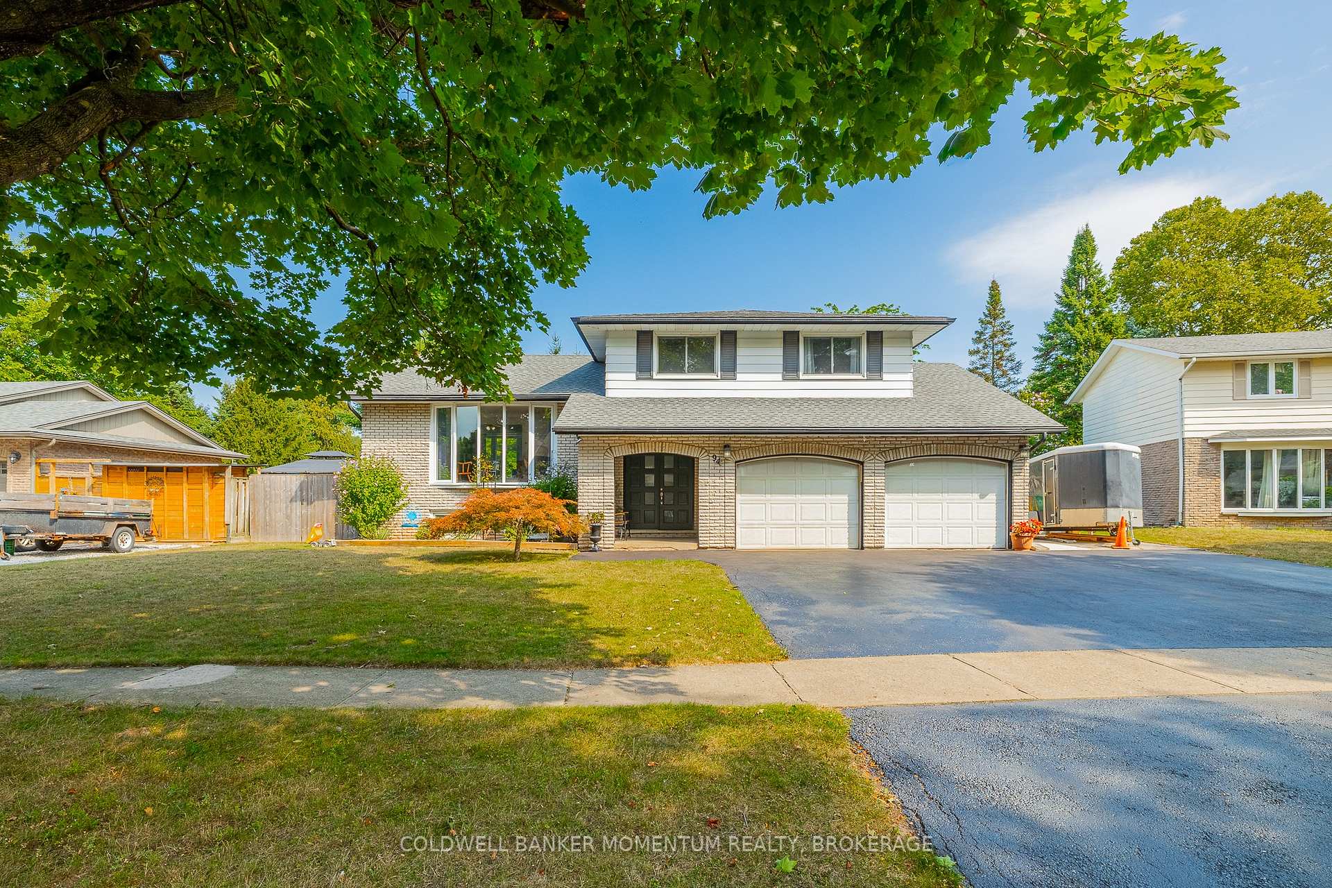 Photo 1 of 94 Rolling Acres Drive, Welland, N. Welland — HOMEH