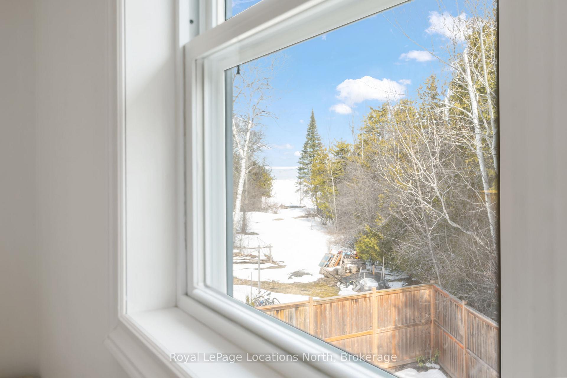 Photo 7 of 10 Constance Boulevard, Wasaga Beach — HOMEH