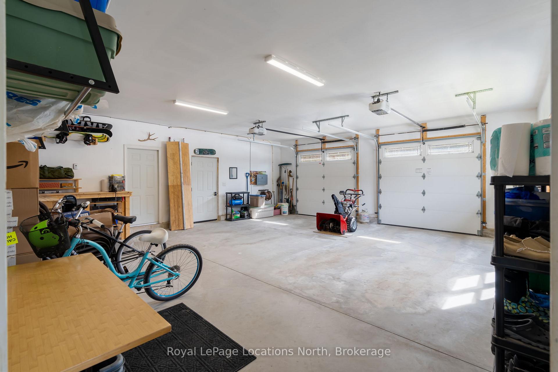 Photo 12 of 10 Constance Boulevard, Wasaga Beach — HOMEH