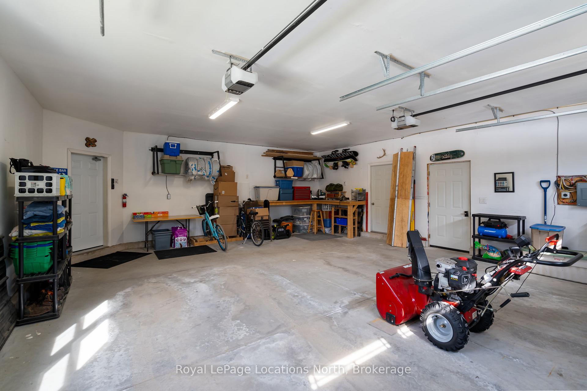 Photo 13 of 10 Constance Boulevard, Wasaga Beach — HOMEH