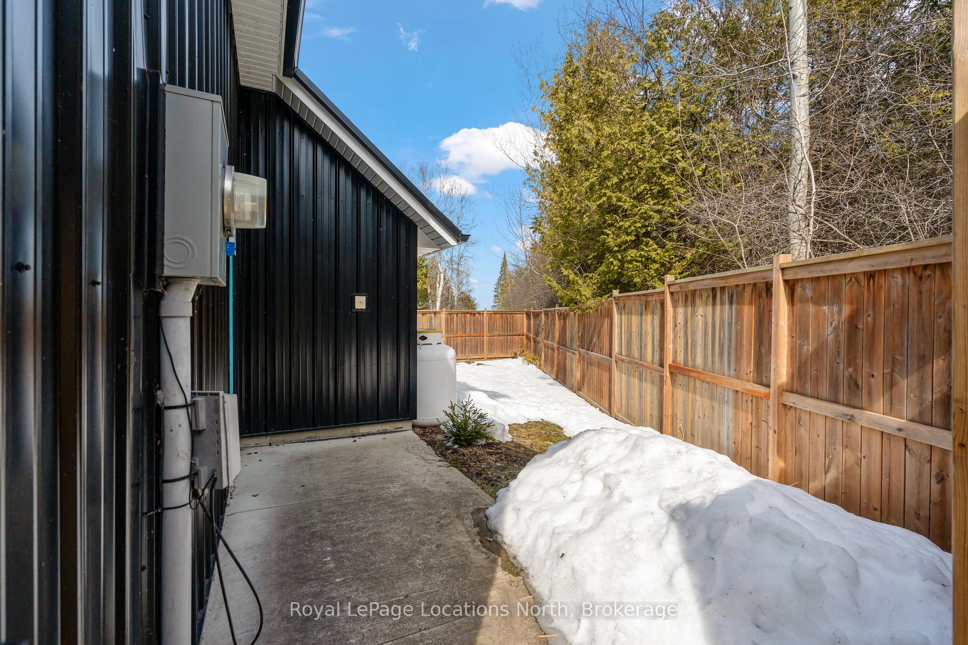 Photo 17 of 10 Constance Boulevard, Wasaga Beach — HOMEH