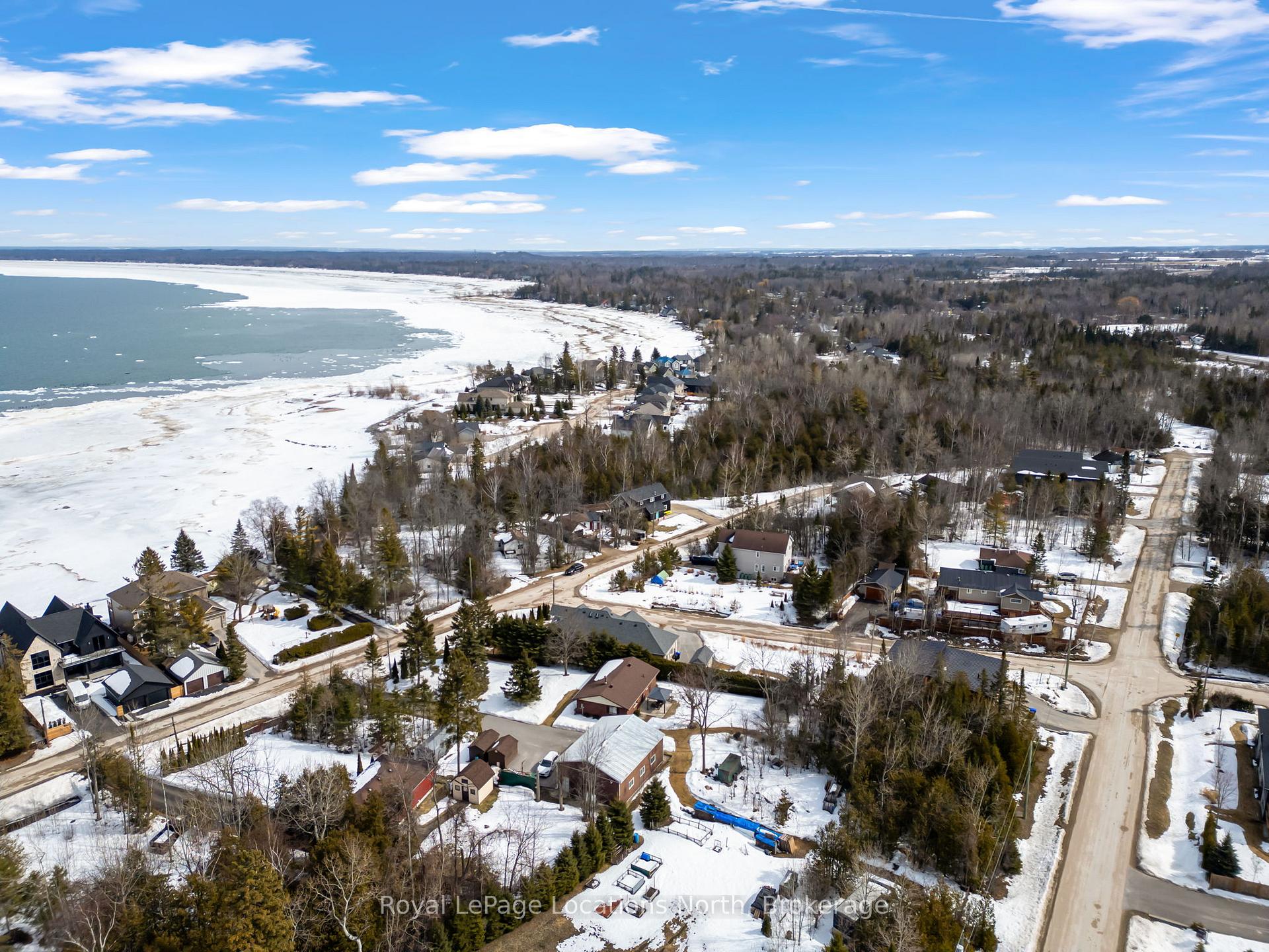 Photo 21 of 10 Constance Boulevard, Wasaga Beach — HOMEH