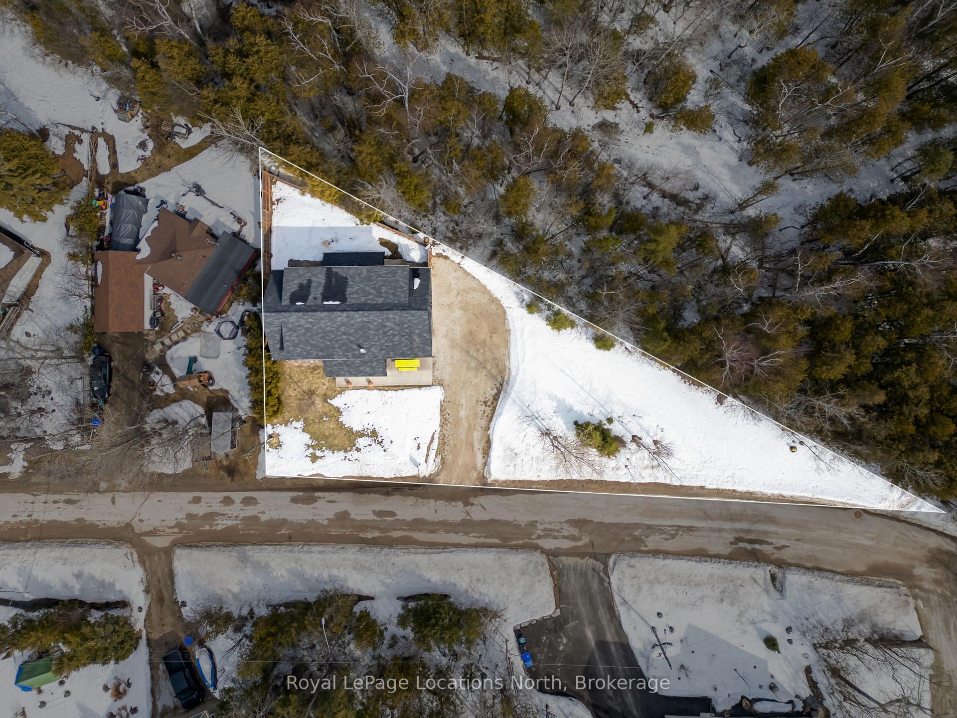 Photo 30 of 10 Constance Boulevard, Wasaga Beach — HOMEH