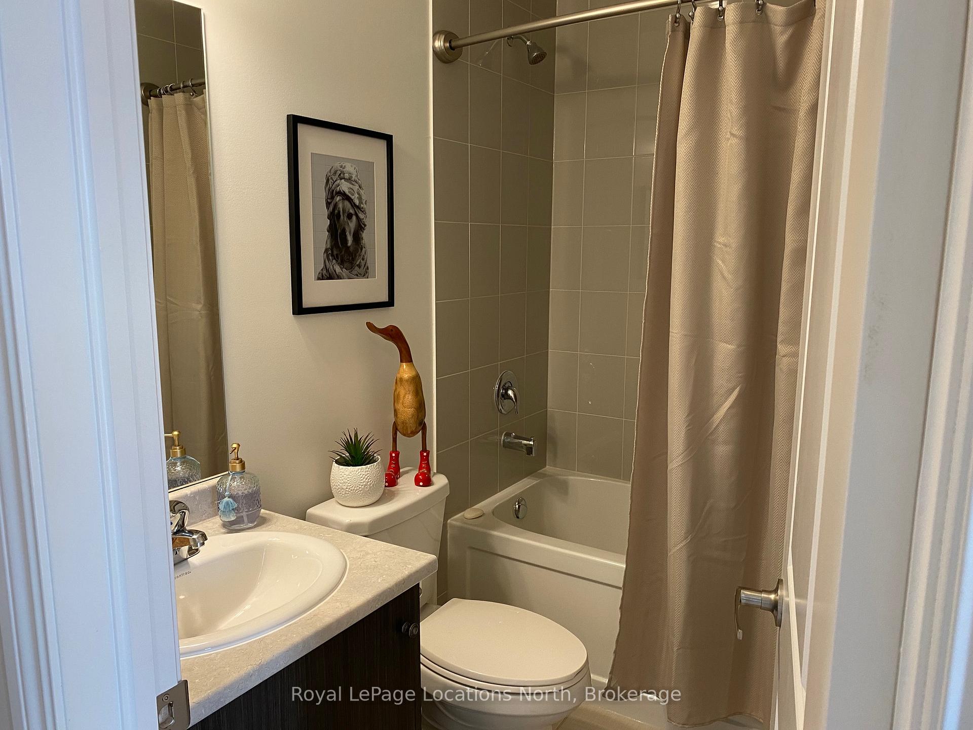 Photo 11 of 119 Crestview Court, Blue Mountains — HOMEH
