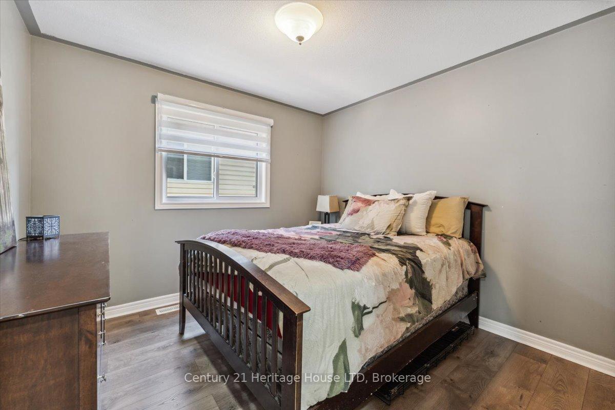 Photo 10 of 253 St Lawrence Drive, Welland, N. Welland — HOMEH