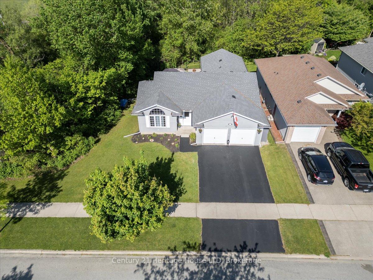 Photo 36 of 253 St Lawrence Drive, Welland, N. Welland — HOMEH