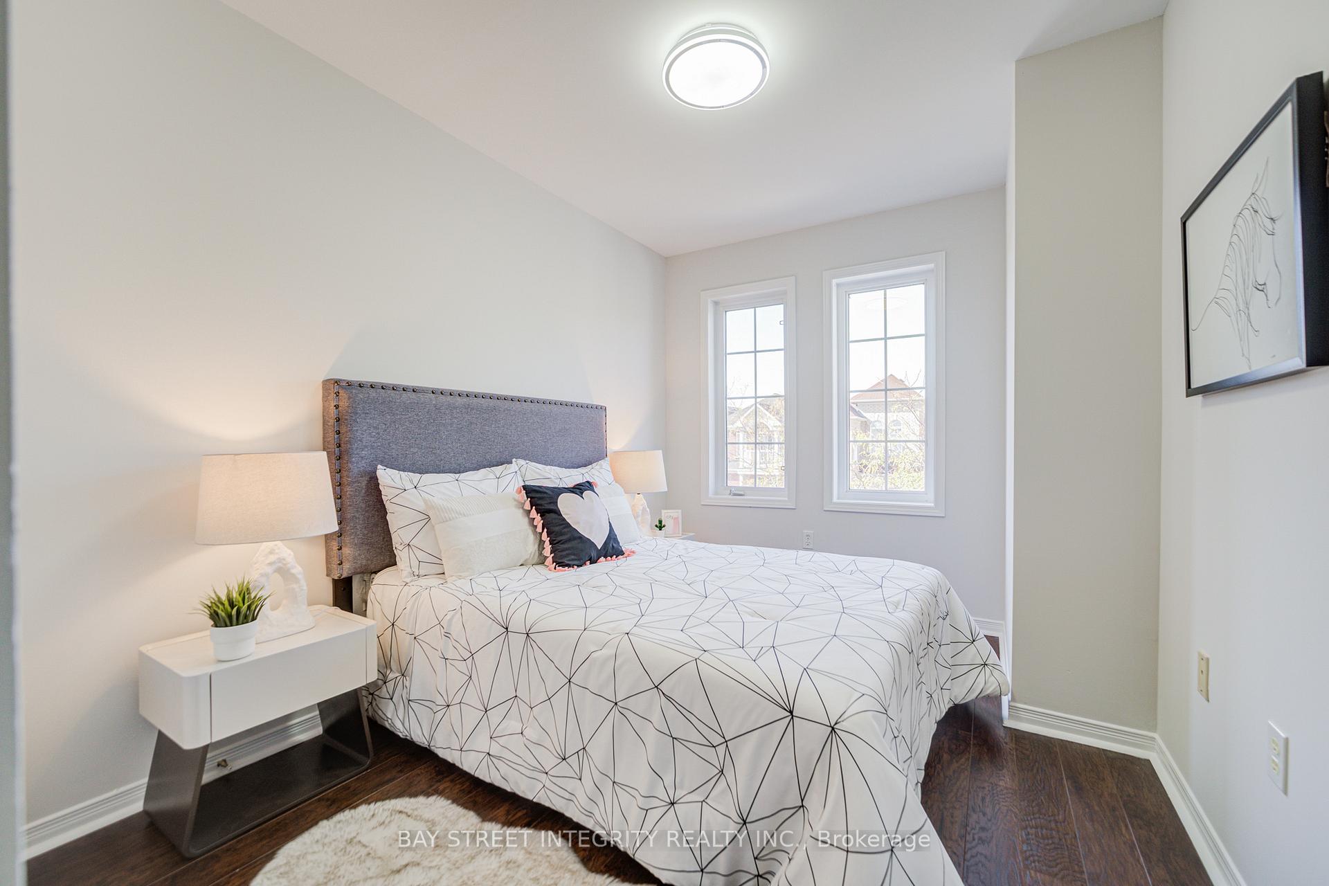Photo 20 of 108 Catalpa Crescent, Vaughan, Patterson — HOMEH