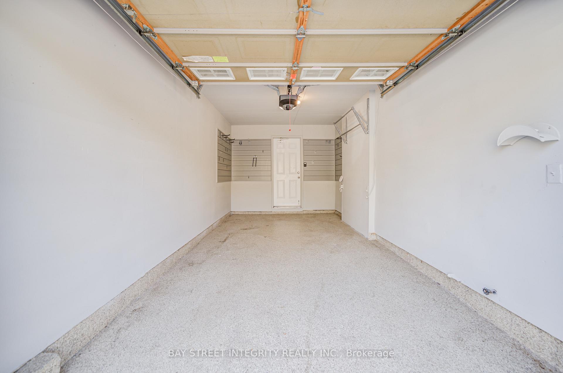 Photo 50 of 108 Catalpa Crescent, Vaughan, Patterson — HOMEH