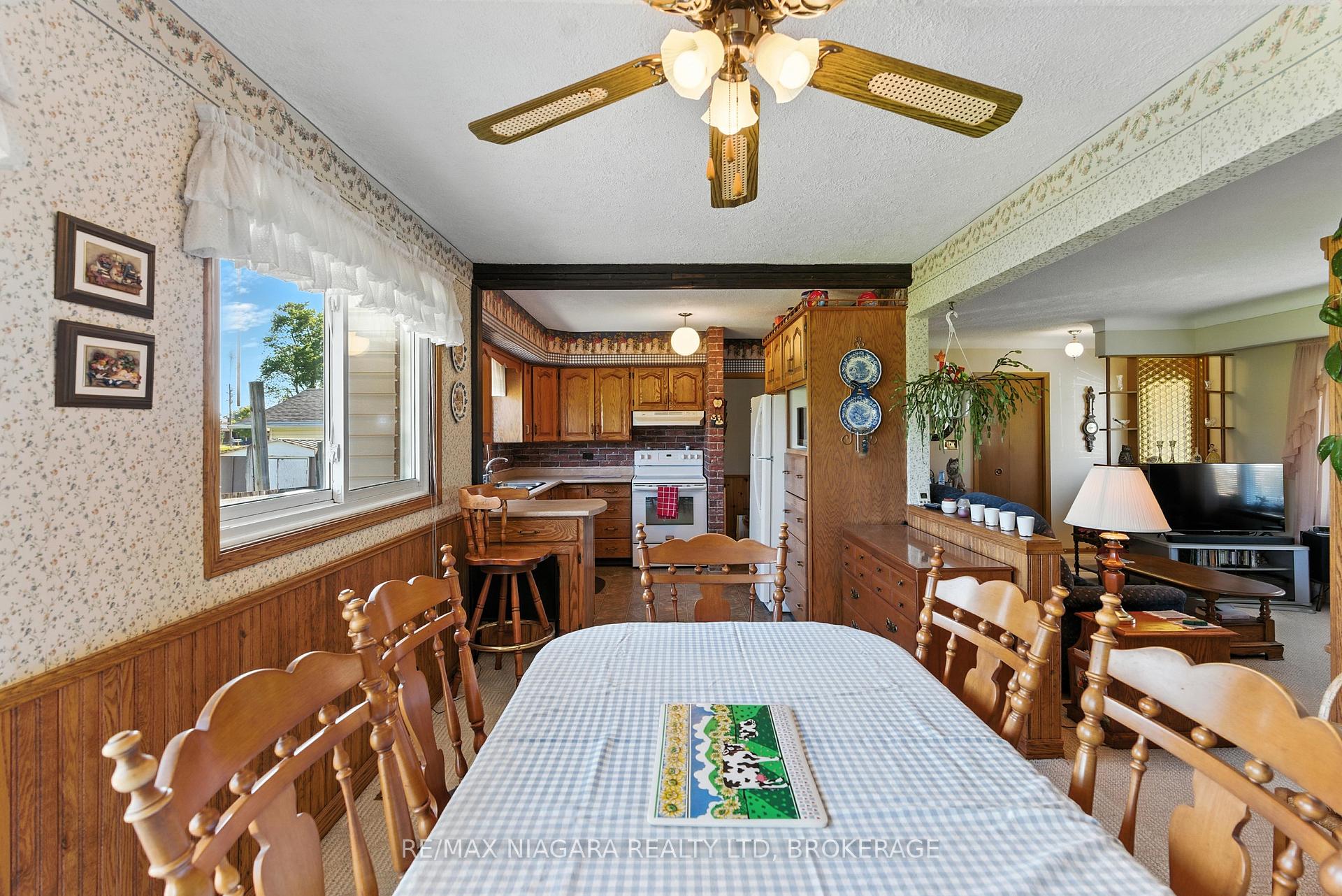 Photo 8 of 107 Harrison Avenue, Welland, Lincoln/Crowland — HOMEH