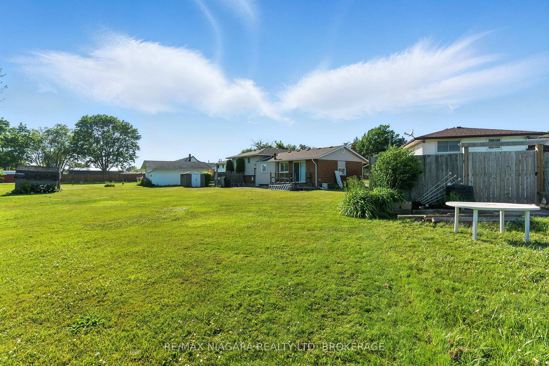 Photo 31 of 107 Harrison Avenue, Welland, Lincoln/Crowland — HOMEH