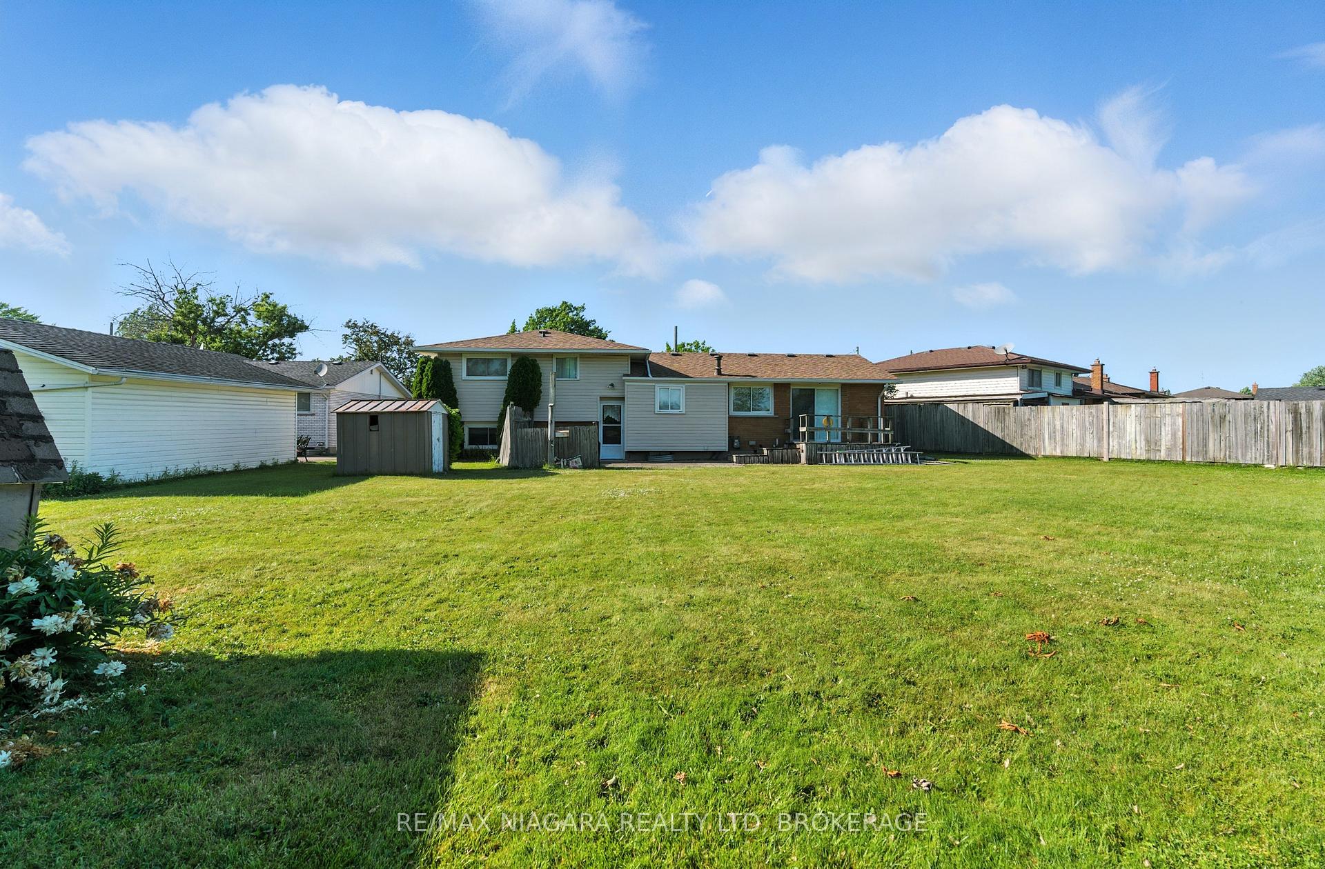 Photo 32 of 107 Harrison Avenue, Welland, Lincoln/Crowland — HOMEH