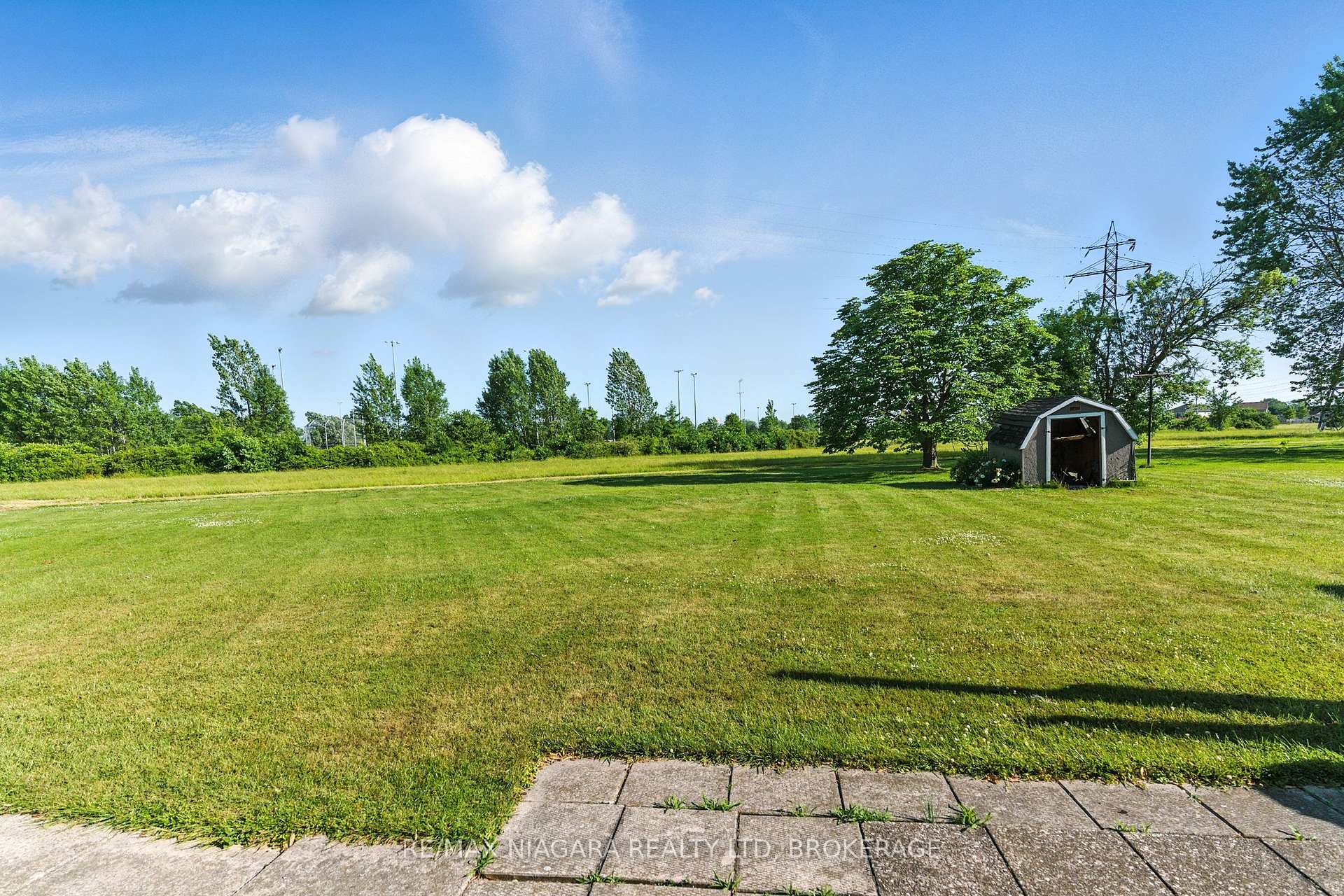 Photo 35 of 107 Harrison Avenue, Welland, Lincoln/Crowland — HOMEH