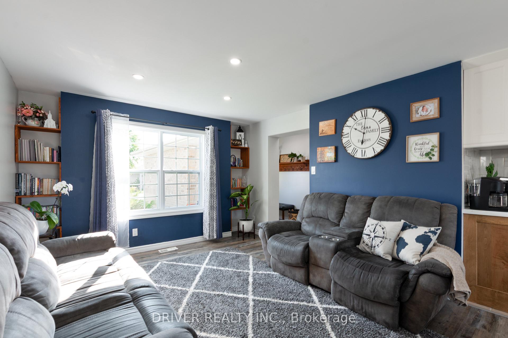Photo 15 of 12 Tara Court, Aylmer — HOMEH