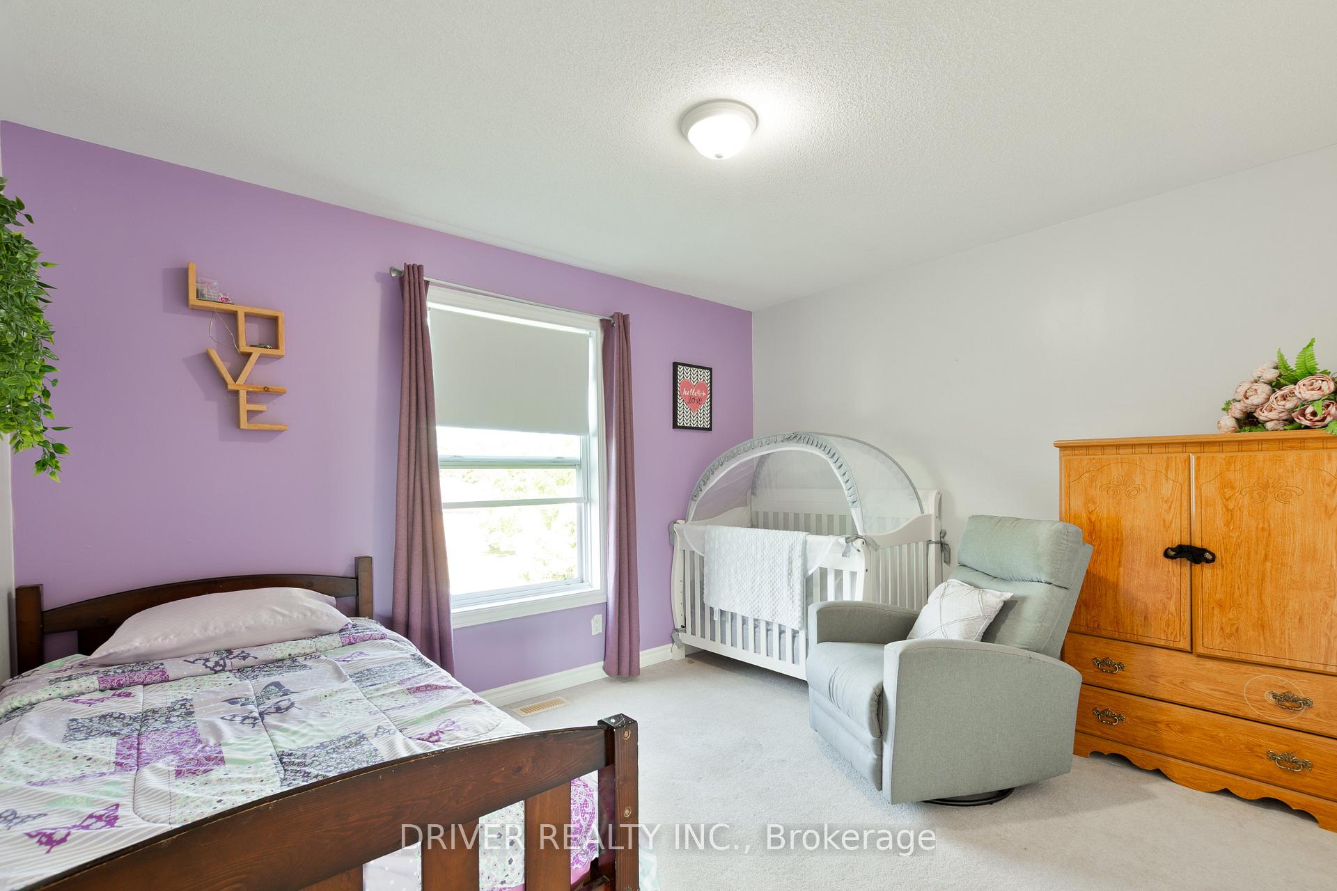 Photo 17 of 12 Tara Court, Aylmer — HOMEH