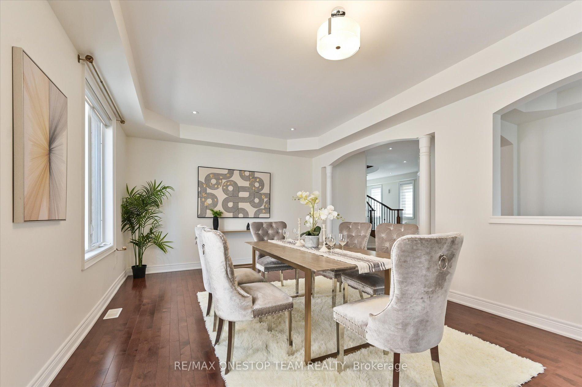 Photo 8 of 82 Heritage Estates Road, Vaughan, Patterson — HOMEH