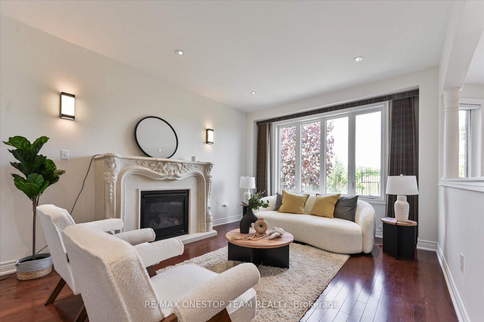 Photo 9 of 82 Heritage Estates Road, Vaughan, Patterson — HOMEH