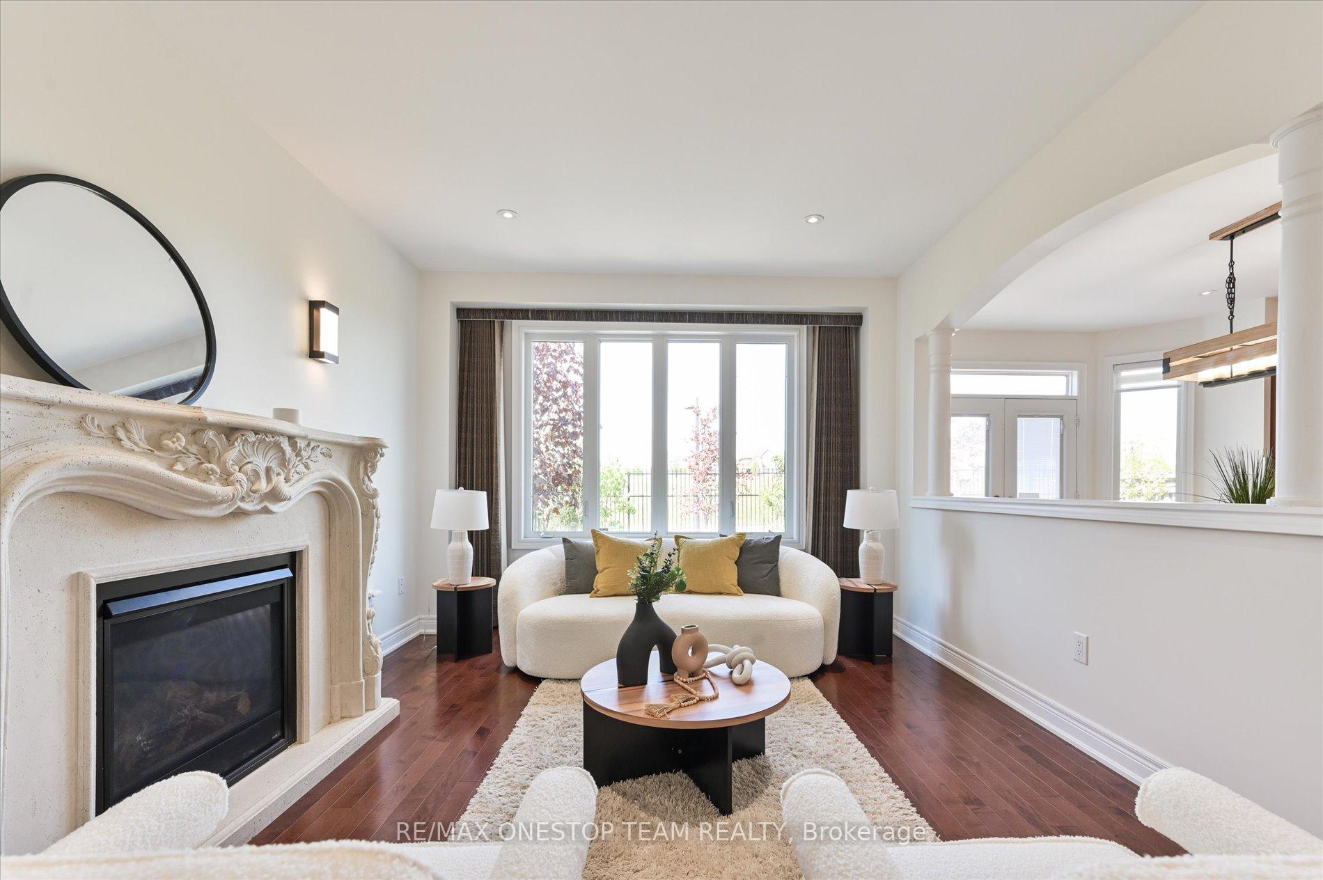Photo 10 of 82 Heritage Estates Road, Vaughan, Patterson — HOMEH