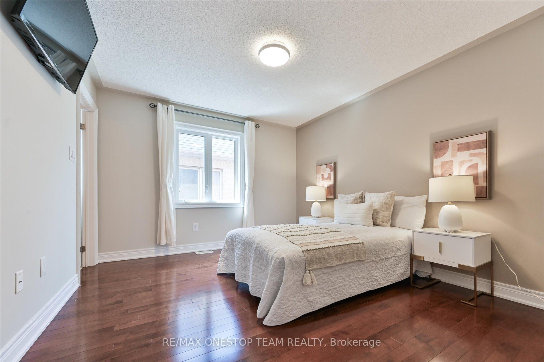 Photo 25 of 82 Heritage Estates Road, Vaughan, Patterson — HOMEH