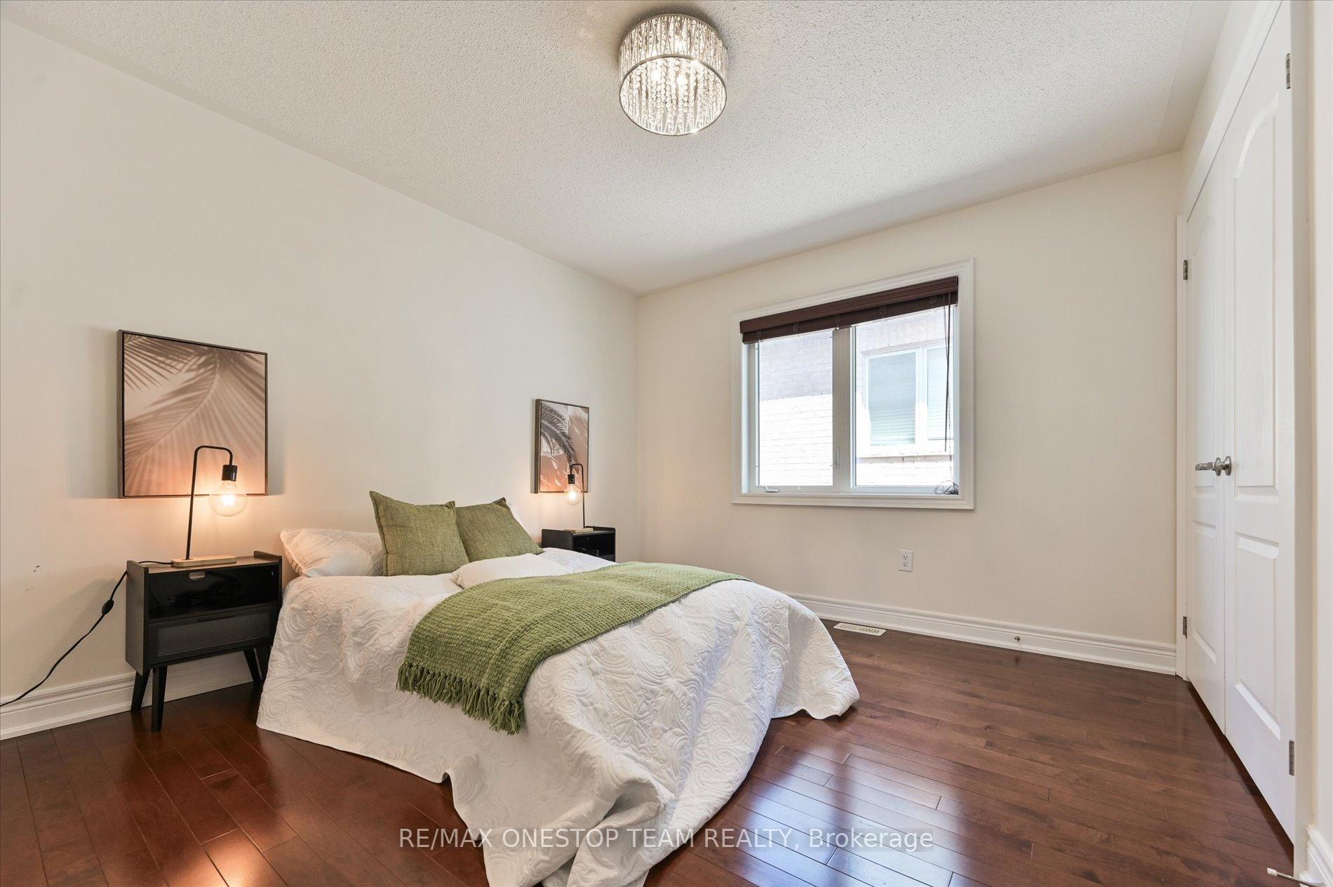 Photo 28 of 82 Heritage Estates Road, Vaughan, Patterson — HOMEH