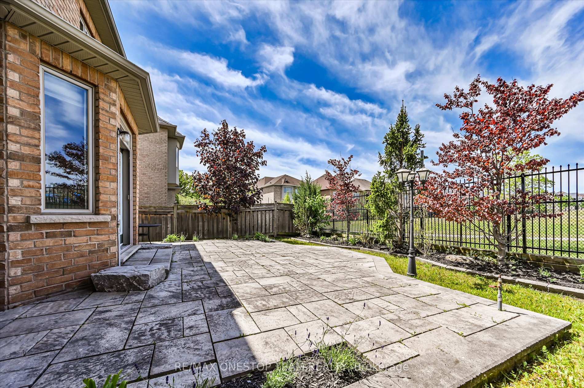 Photo 34 of 82 Heritage Estates Road, Vaughan, Patterson — HOMEH