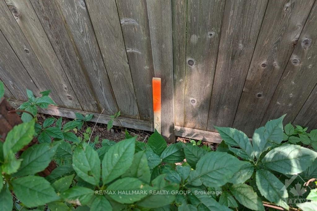 Photo 9 of 537 Moodie Drive, Ottawa, Arbeatha Park — HOMEH