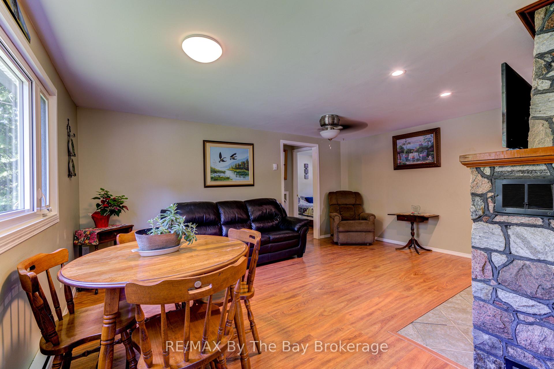 Photo 14 of 1105 Shore Lane, Wasaga Beach — HOMEH