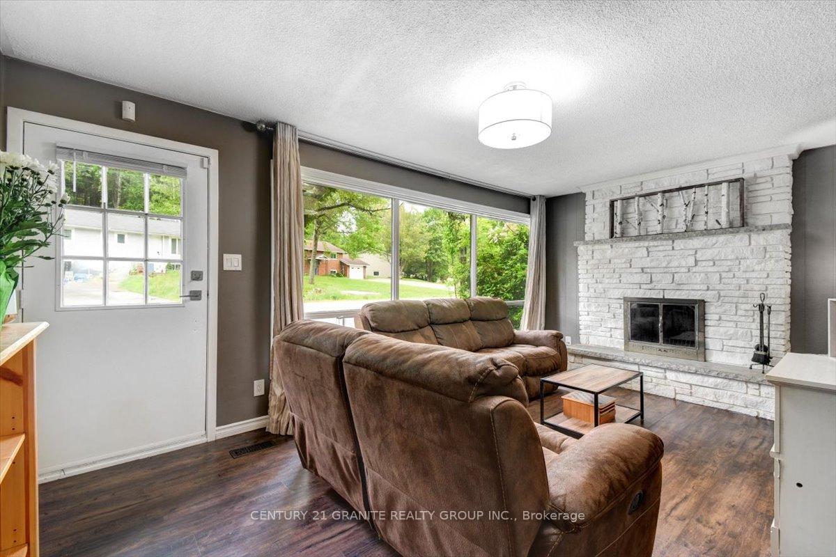 Photo 7 of 22 Forest Hill Road, Bancroft, Bancroft Ward — HOMEH