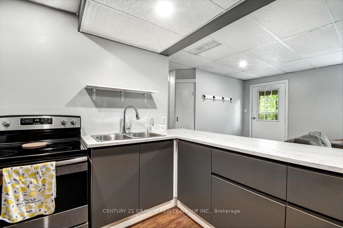 Photo 16 of 22 Forest Hill Road, Bancroft, Bancroft Ward — HOMEH