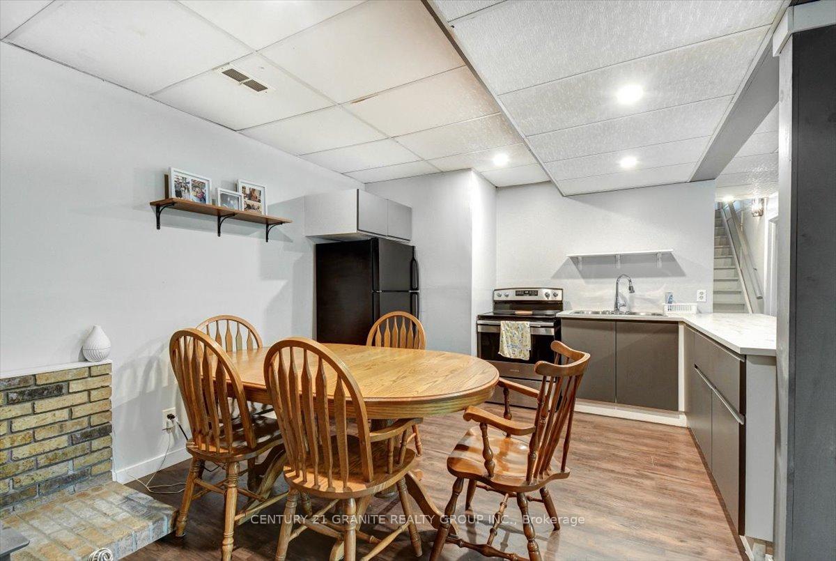 Photo 19 of 22 Forest Hill Road, Bancroft, Bancroft Ward — HOMEH