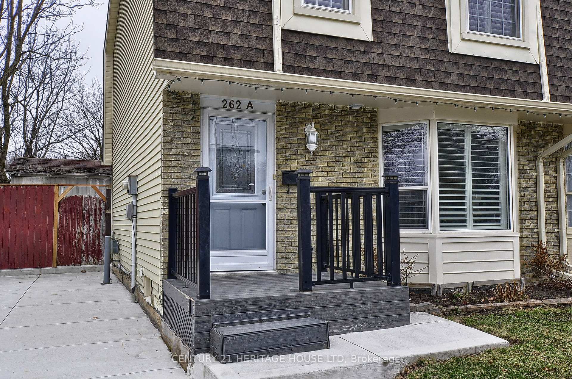 Photo 3 of Unit A, 262 Northlake Drive, Waterloo — HOMEH