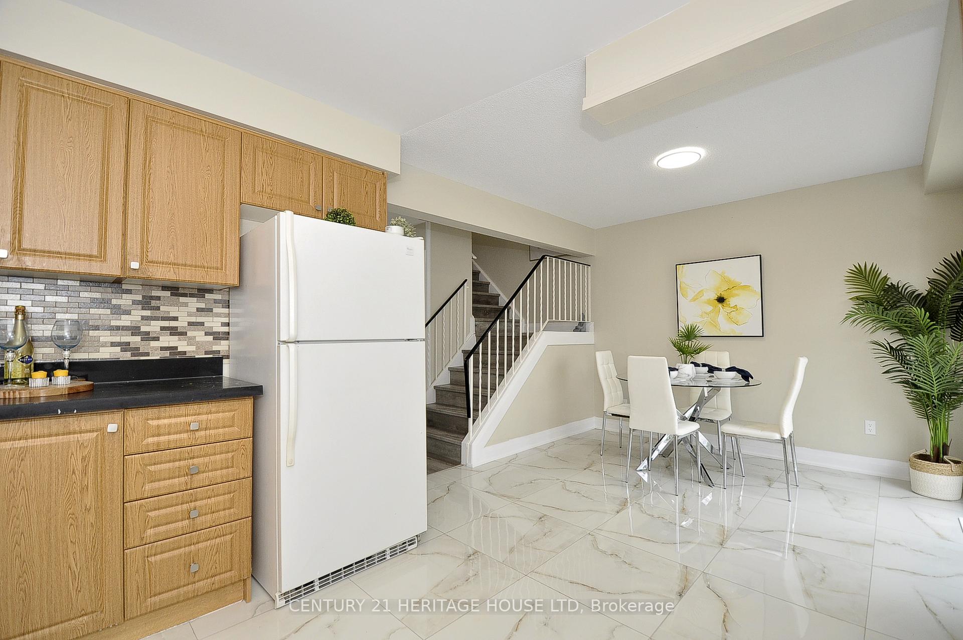 Photo 16 of Unit A, 262 Northlake Drive, Waterloo — HOMEH