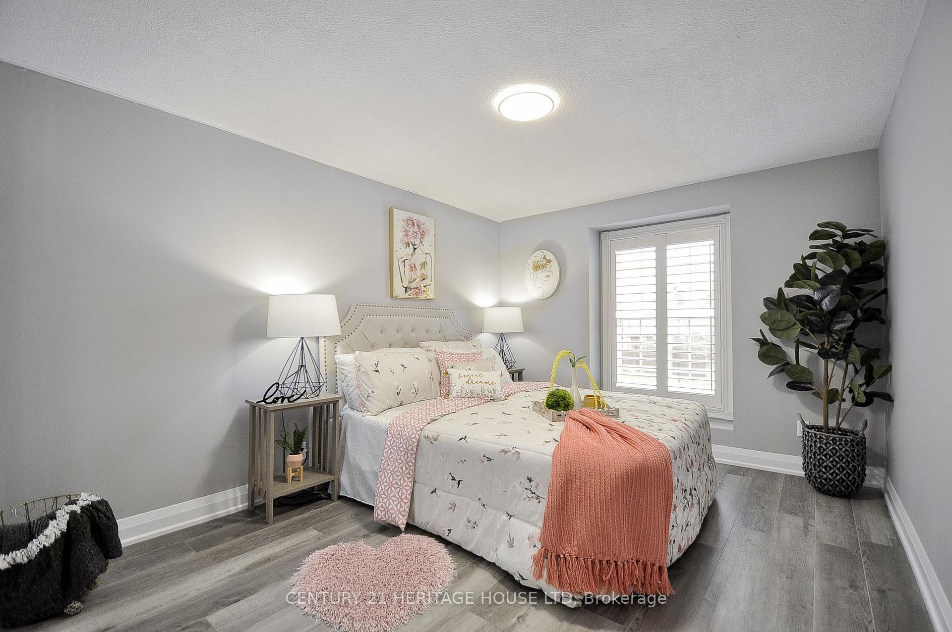 Photo 19 of Unit A, 262 Northlake Drive, Waterloo — HOMEH