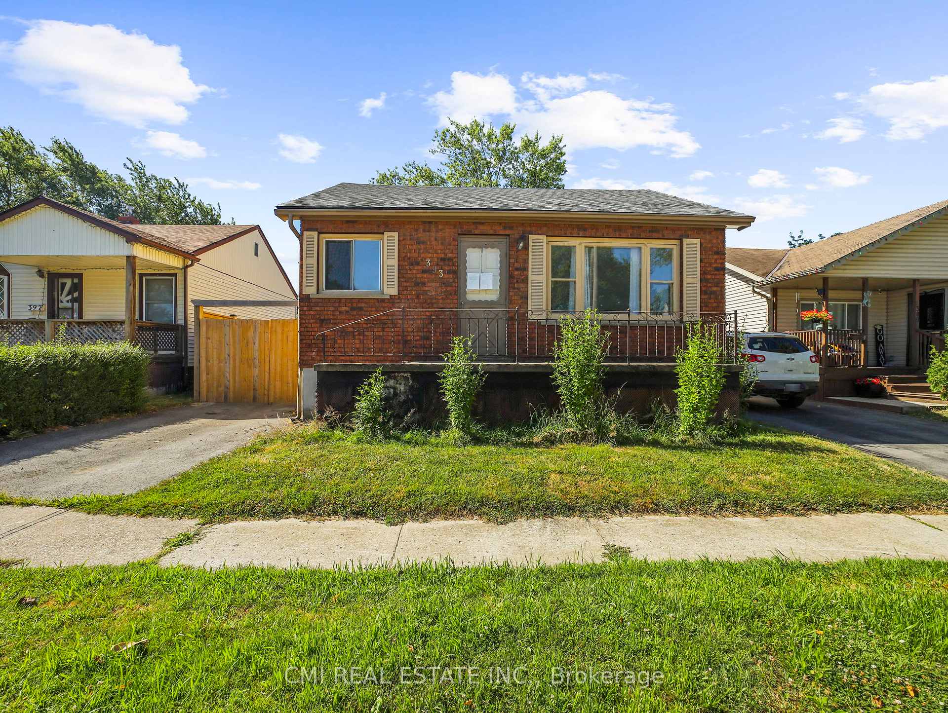 Photo 1 of 393 Corvette Street, Welland, Lincoln/Crowland — HOMEH