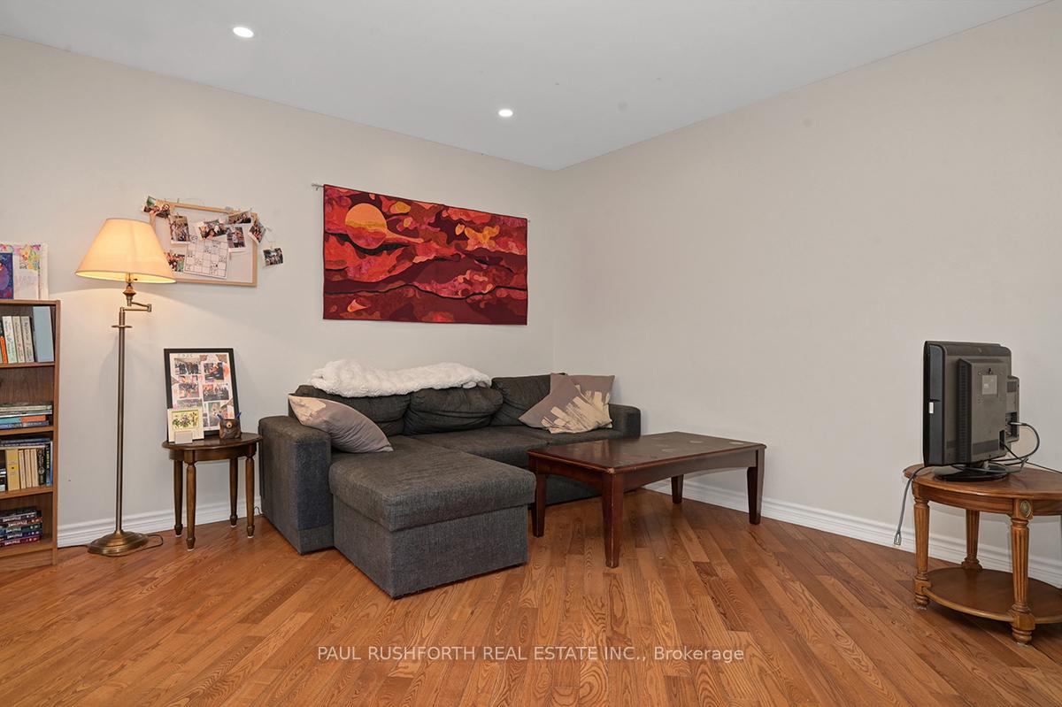 Photo 2 of 622 Shelley Avenue, Ottawa, Riverview Park — HOMEH