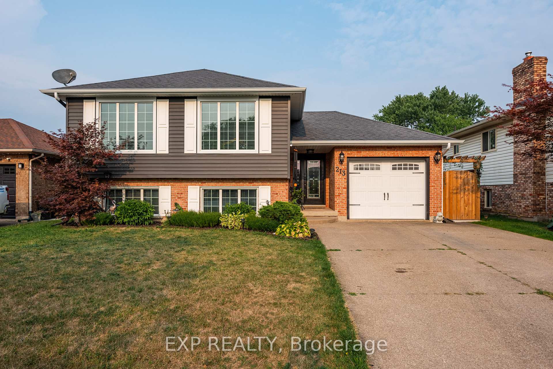 Photo 1 of 213 Northwood Drive, Welland, N. Welland — HOMEH