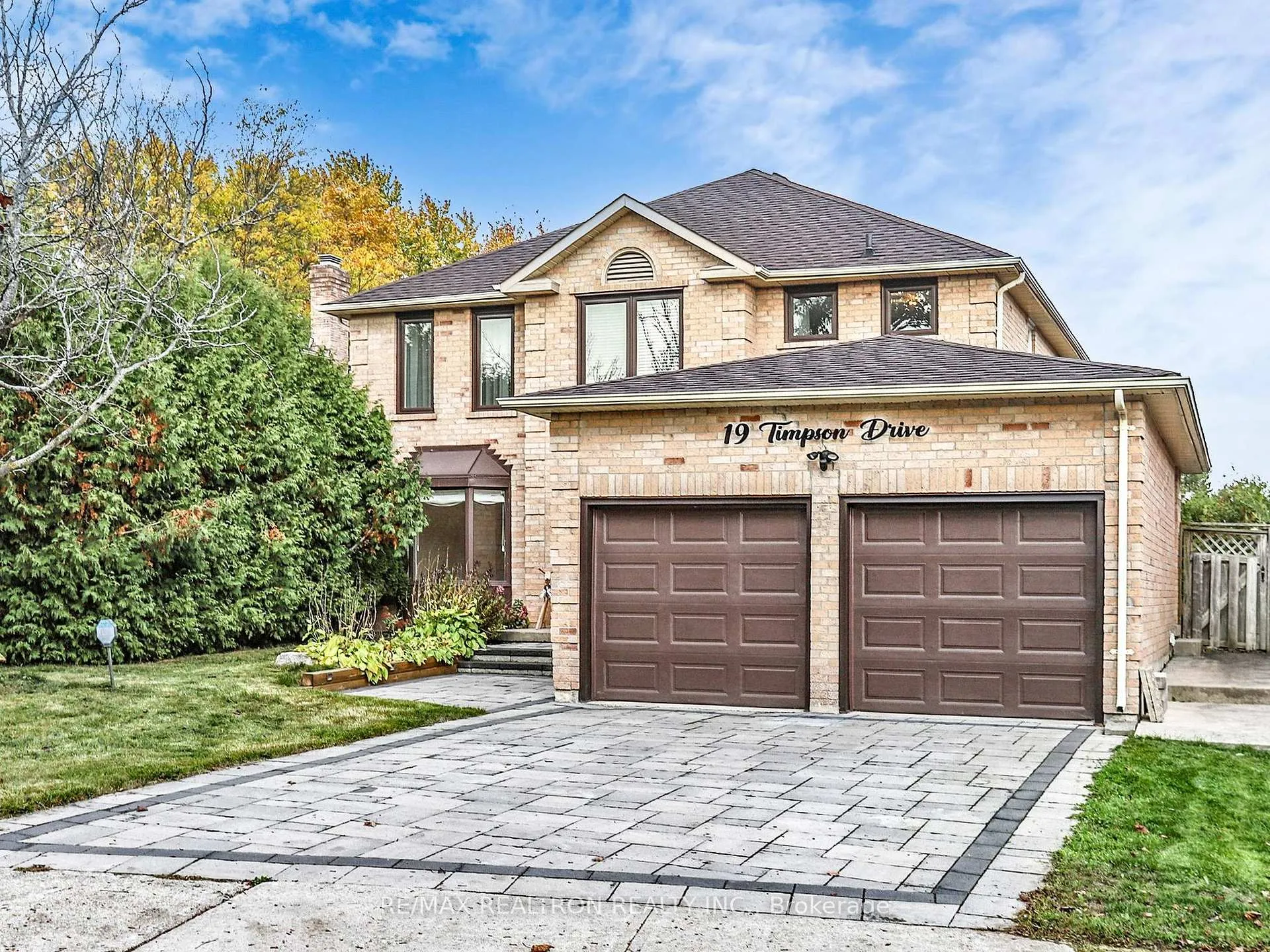 Photo 4 of 19 Timpson Drive, Aurora, Aurora Highlands — HOMEH